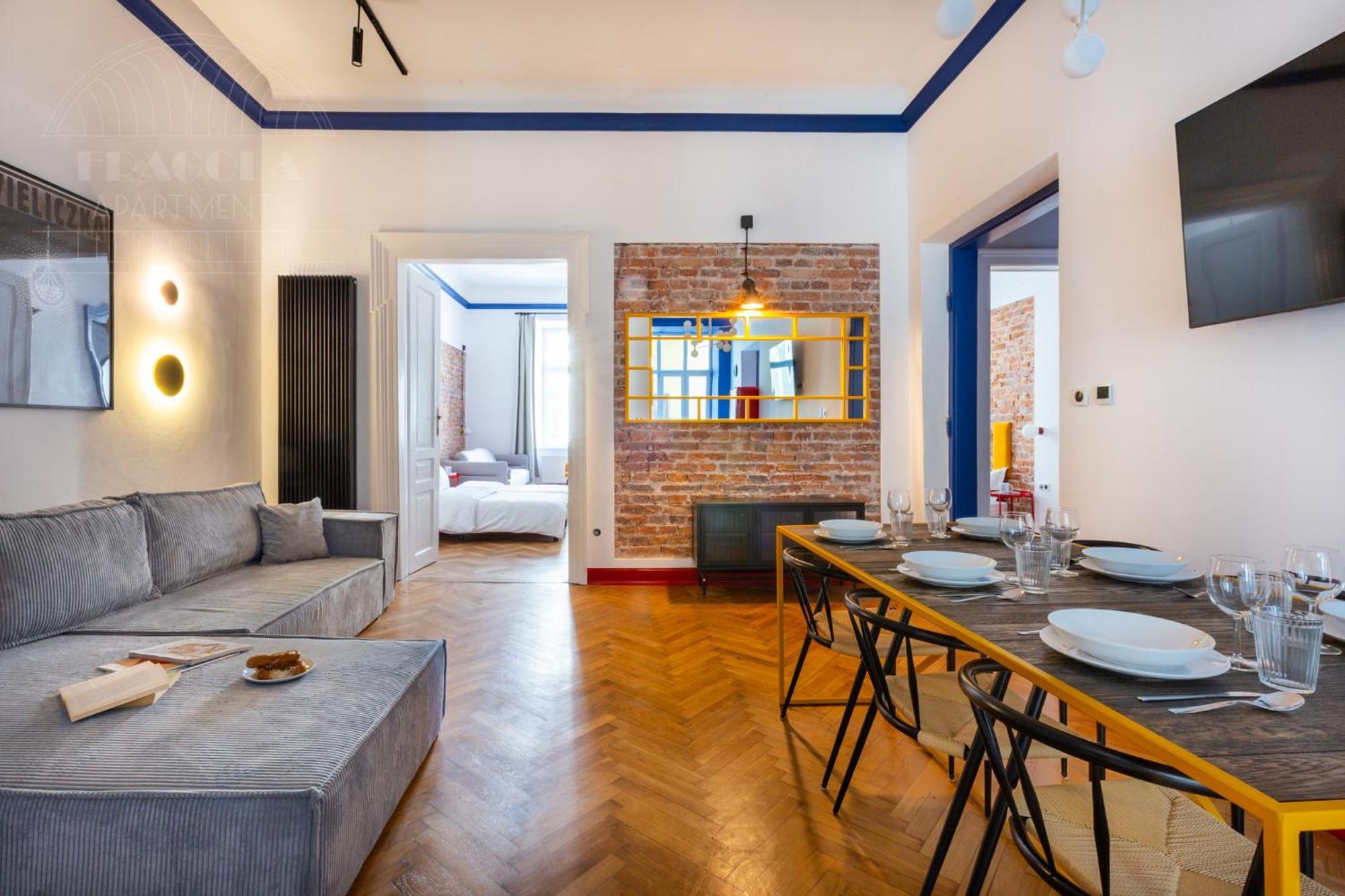 Spacious City Center Family Apartments Краків Екстер'єр фото