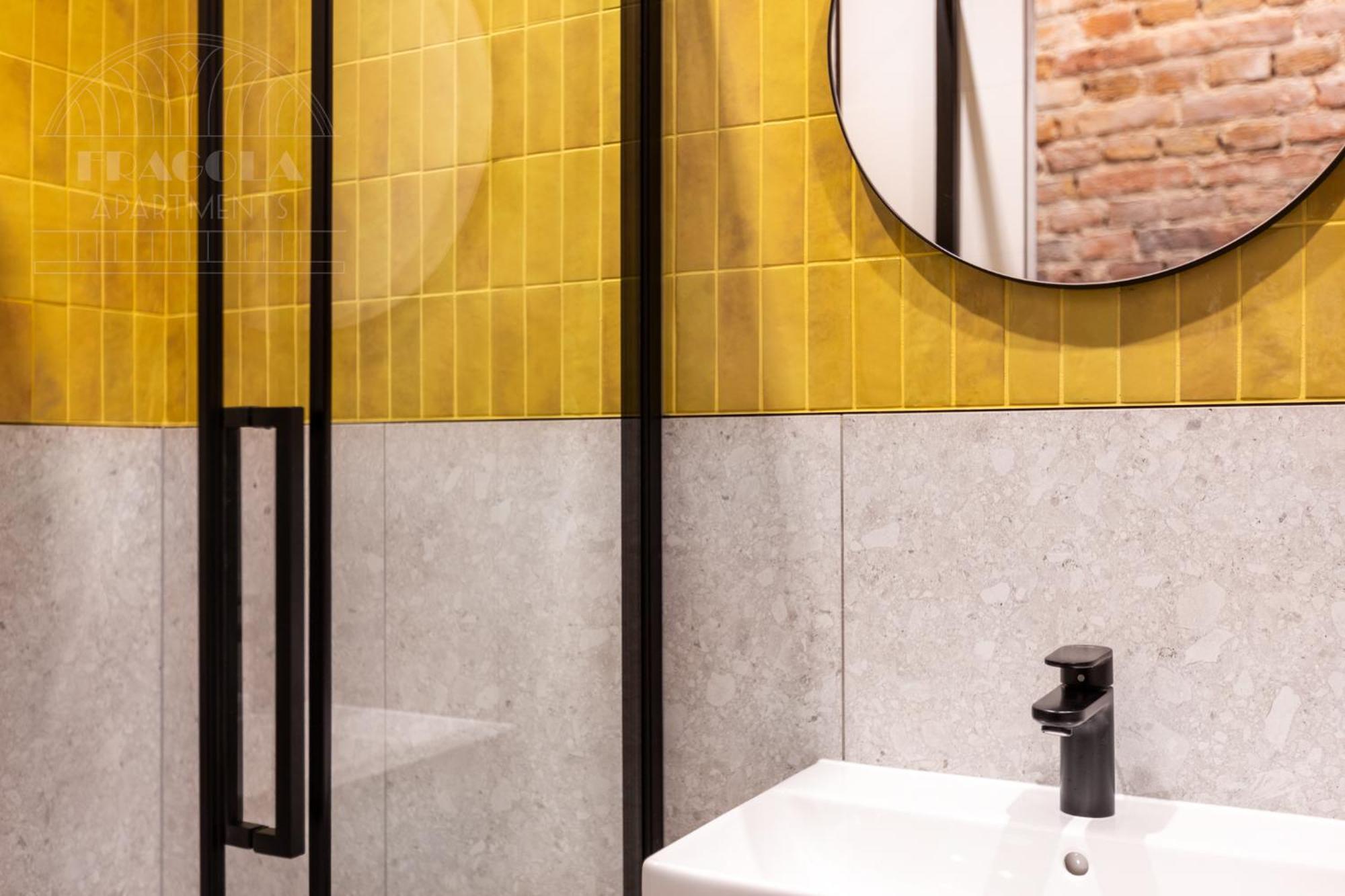 Spacious City Center Family Apartments Краків Екстер'єр фото