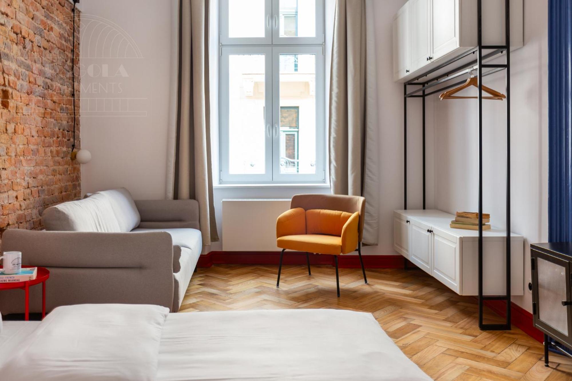 Spacious City Center Family Apartments Краків Екстер'єр фото